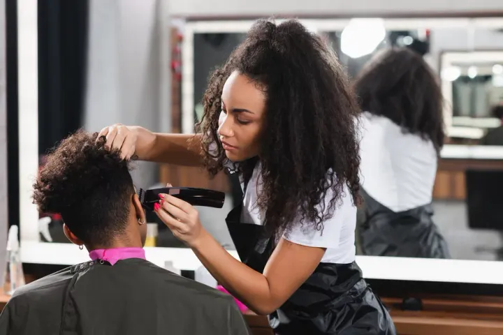 Black, Hispanic Hairdressers Exposed to "Concerning' Chemicals