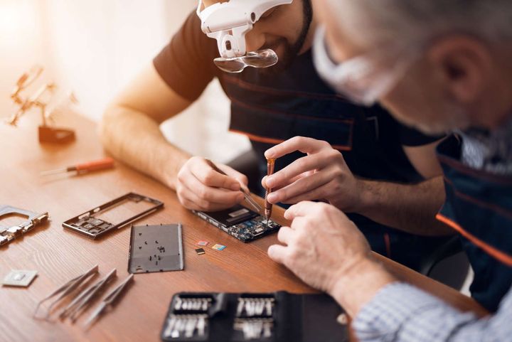 Biden Signs 'Right to Repair' Order as Part of Pro-Competition Package